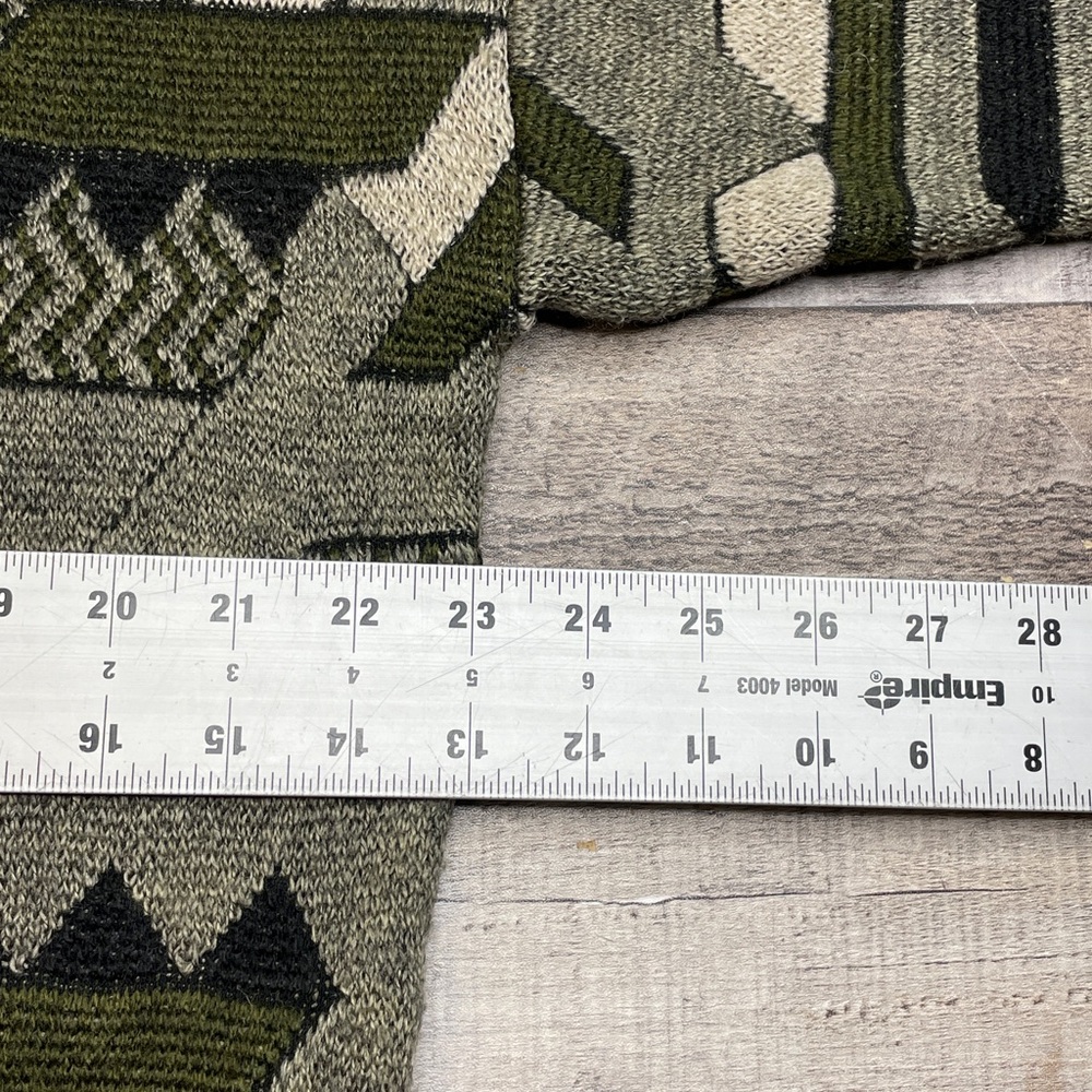 Men's Geometric Pattern Sweater - Green - image 8